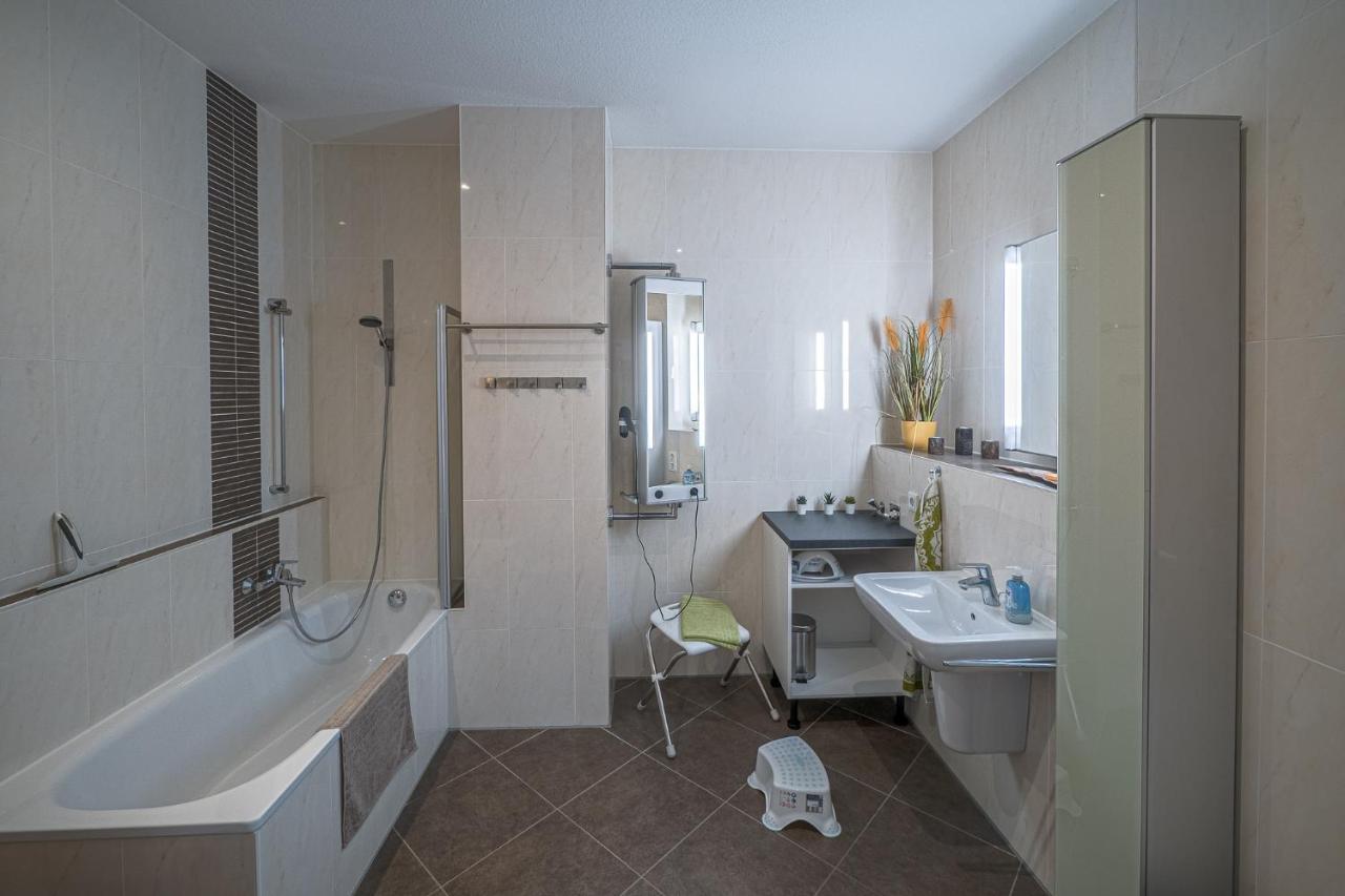 3 Raum Fewo Karl May, Gehobene Ausstattung, Radebeul-Ost, 76Qm Exterior foto